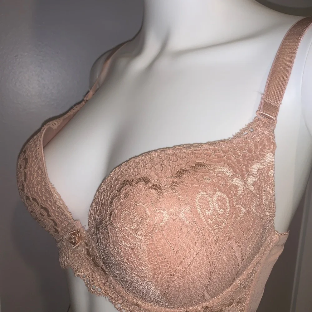 Pink Rene Rofe Bra. - Picture 2 of 9